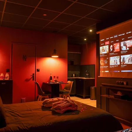 Cine'room, Votre Cinema Et A